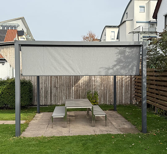 Musterstück QBus mit grauem Tuch